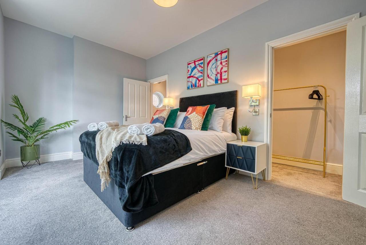 Spacious Nottingham Abode - Sleeps 16 Esterno foto