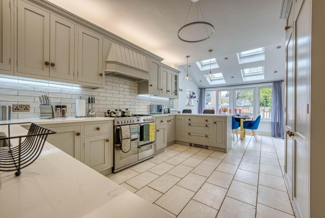 Spacious Nottingham Abode - Sleeps 16 Esterno foto