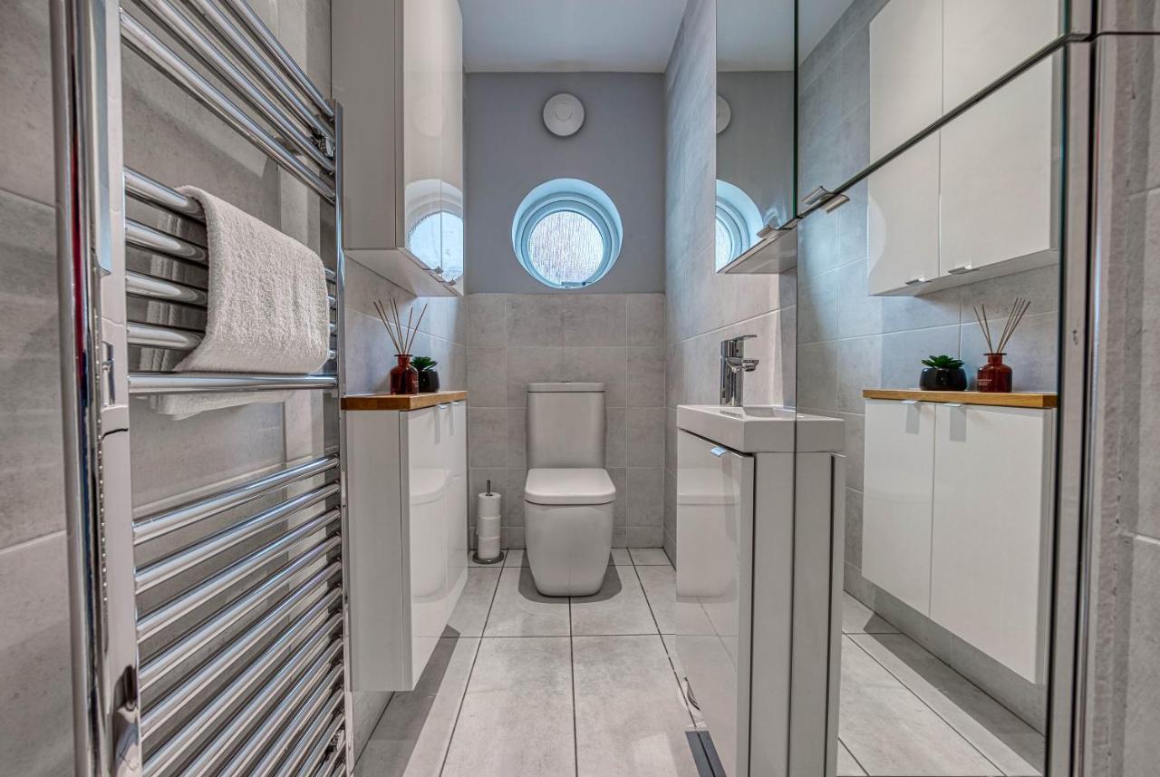 Spacious Nottingham Abode - Sleeps 16 Esterno foto